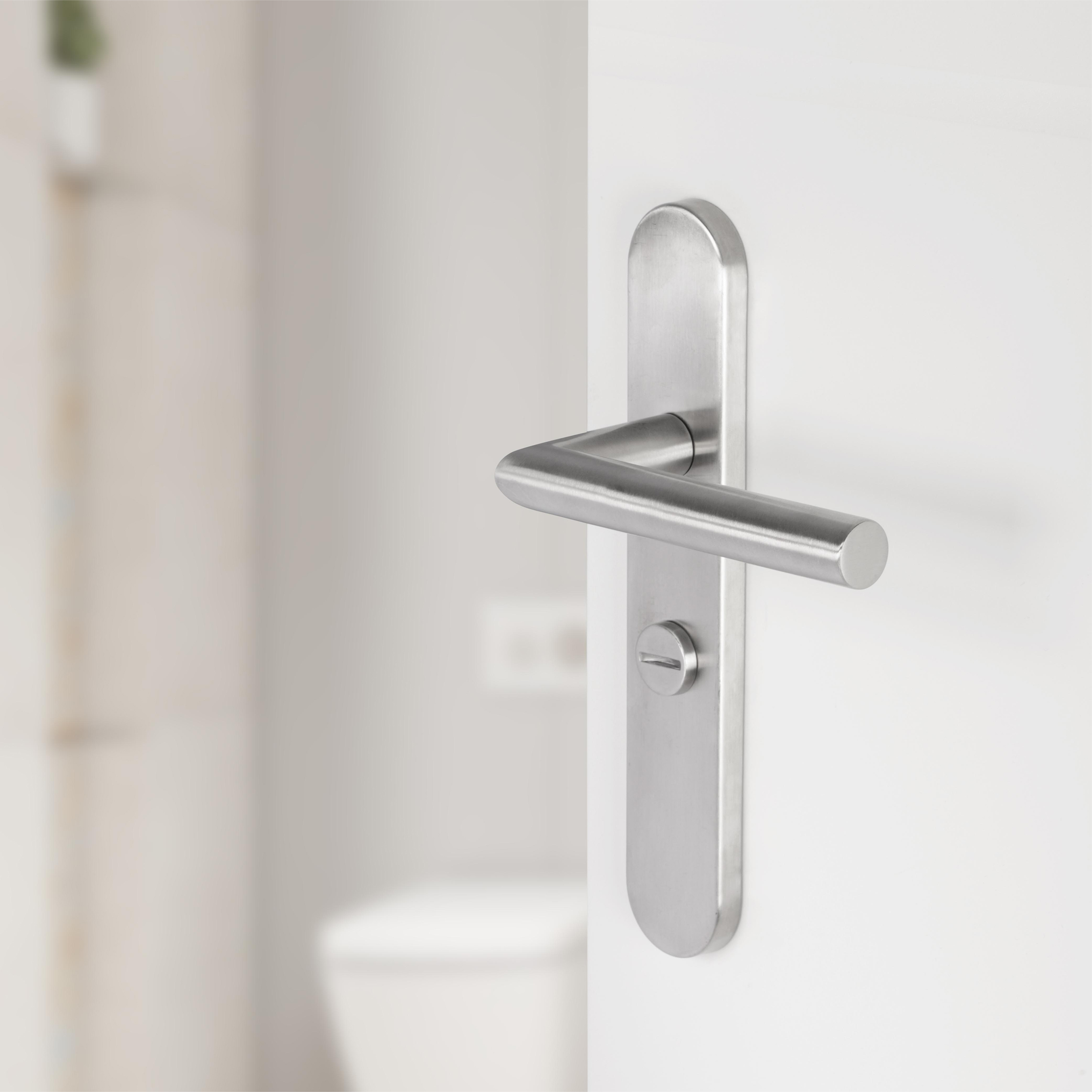 Differnz | Amsterdam deurkruk | ovaal schild | WC 63 mm | mat chroom