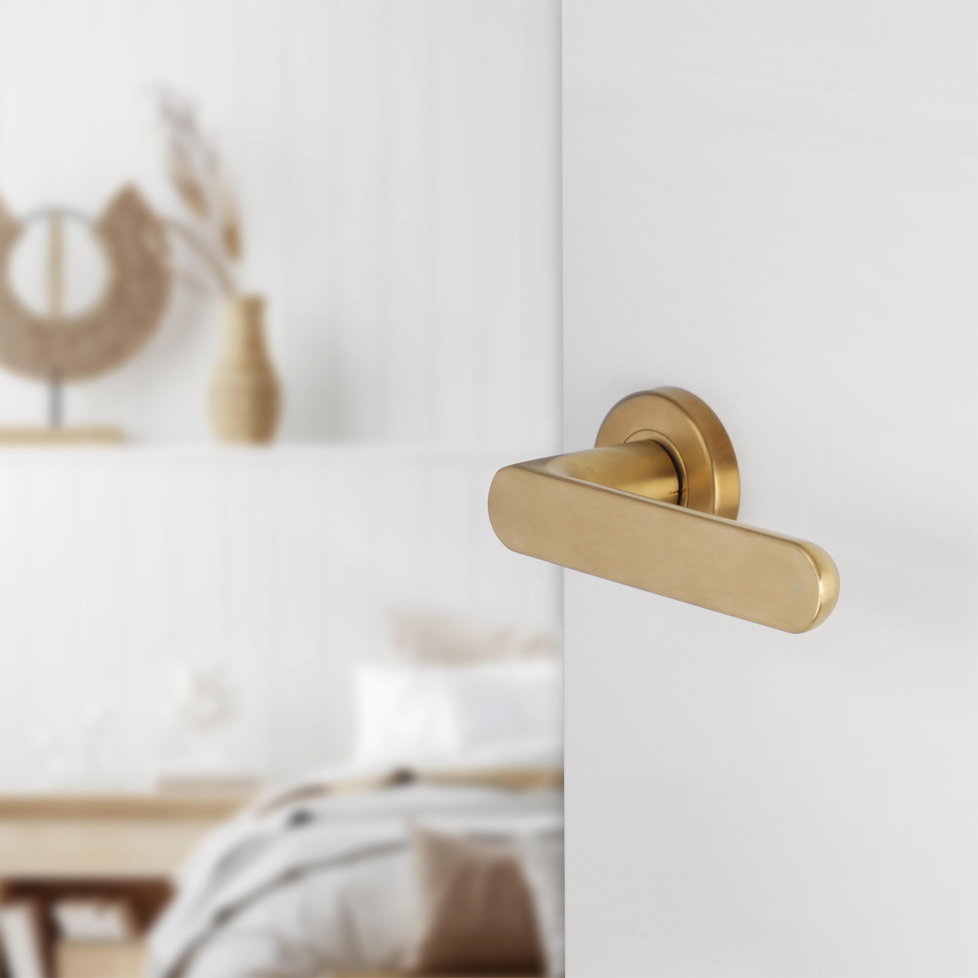 Differnz | Eindhoven deurkruk | rond rozet | goud