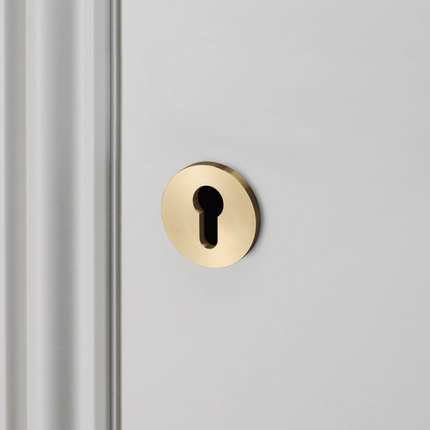 buster + punch | cilinderrozet | goud