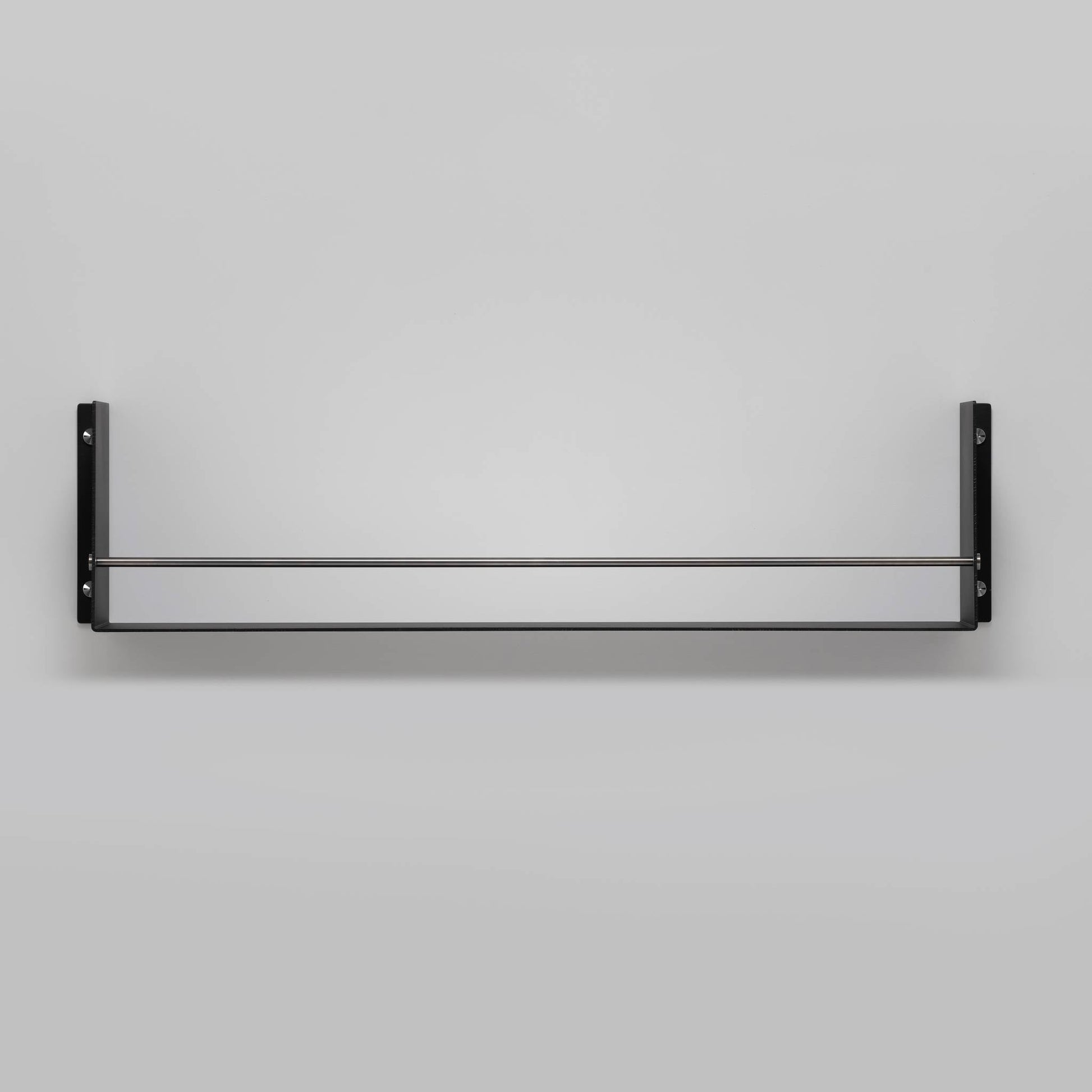 buster + punch | keukenplank girder zwart | gun metal