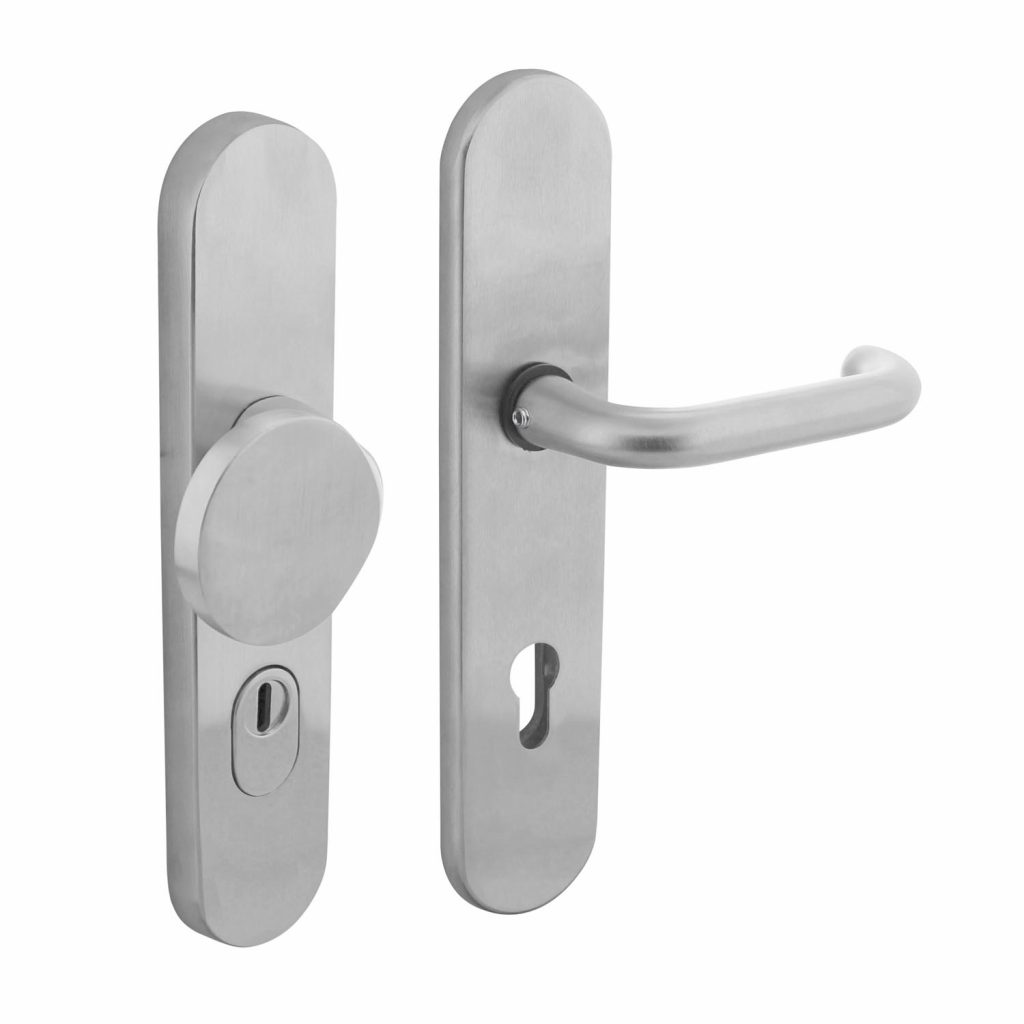 Intersteel-0017.382049-Veiligheidsbeslag-SKG3-profielcilindergat-72-mm-ovaal-met-kerntrekbeveiliging-chroom-mat
