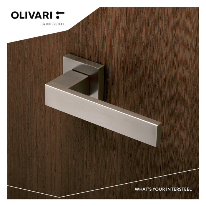 Olivari | Deurkruk Diana op rozet | Chroom mat