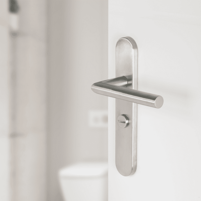 Différent | Poignée de porte Amsterdam | Bouclier ovale WC 63 mm | chrome mat